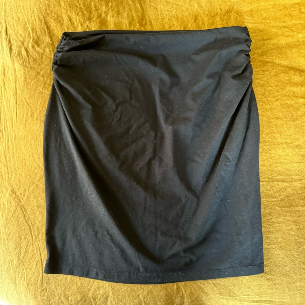 Gap Maternity Classic Black Skirt with Ruching - L